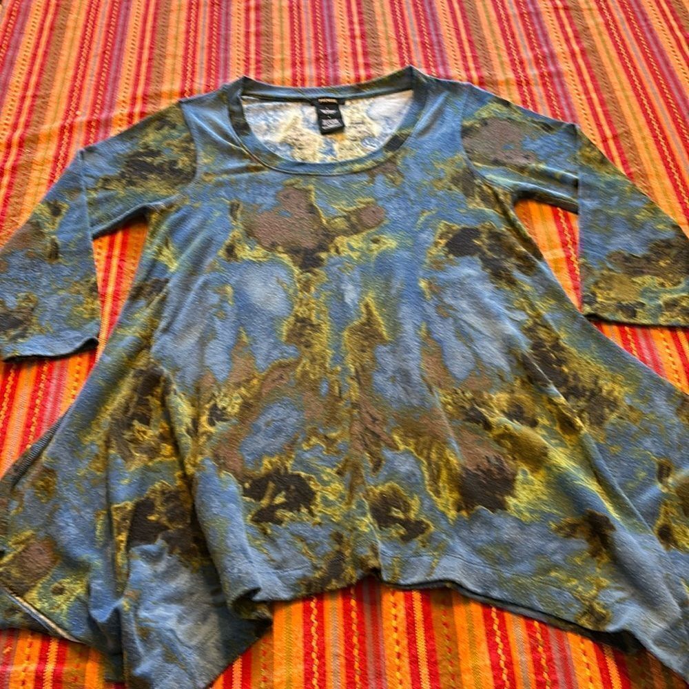 Premise 3/4 sleeve full bottom sweater size large